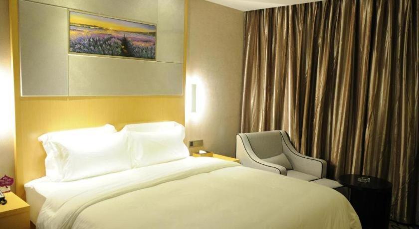 Lavande Hotel Guangzhou Shangxiajiu Pedestrian Street Hualin Temple Metro Station Exteriér fotografie